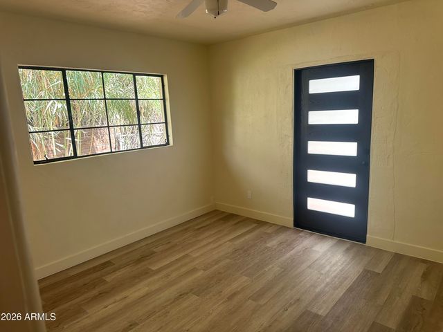 1324 E HALL Street, Tempe, AZ 85281