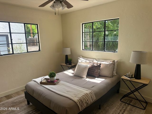 1324 E HALL Street, Tempe, AZ 85281