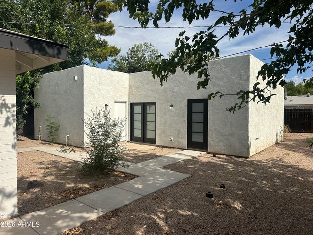 1324 E HALL Street, Tempe, AZ 85281