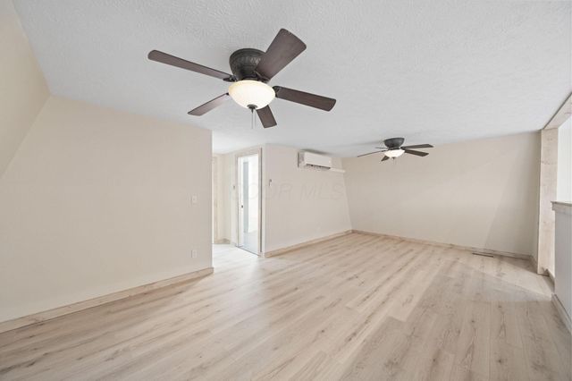 3805 Botson Lane, Cambridge, OH 43725