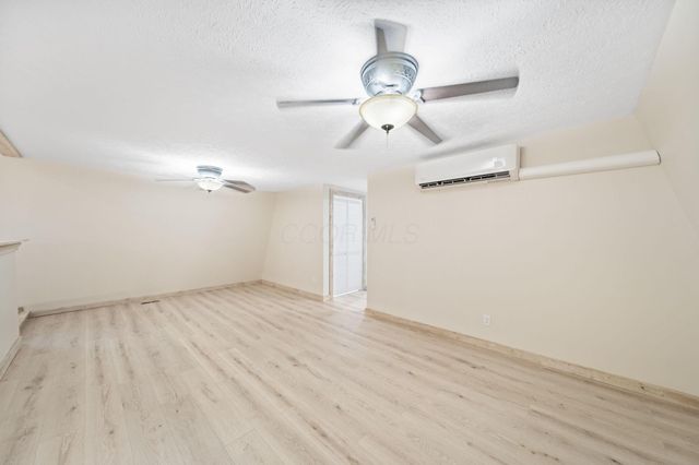 3805 Botson Lane, Cambridge, OH 43725