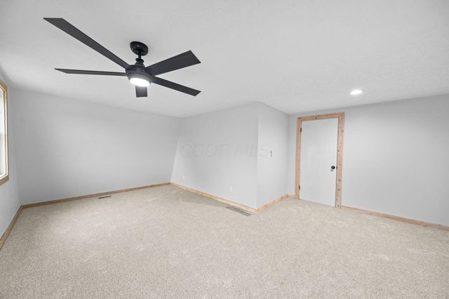 3805 Botson Lane, Cambridge, OH 43725