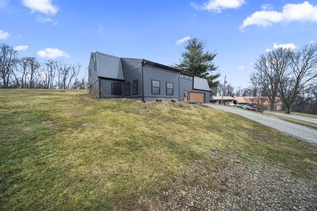 3805 Botson Lane, Cambridge, OH 43725