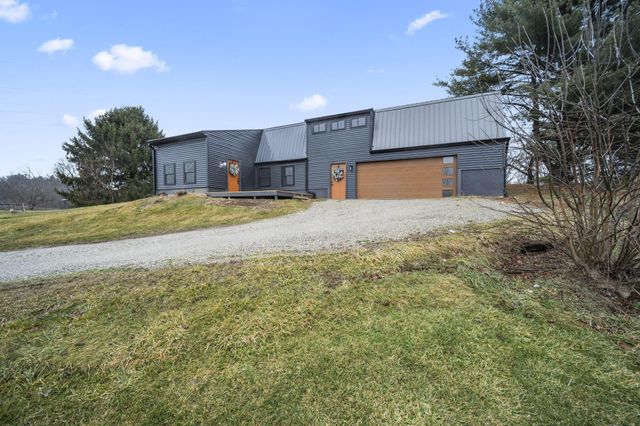 3805 Botson Lane, Cambridge, OH 43725