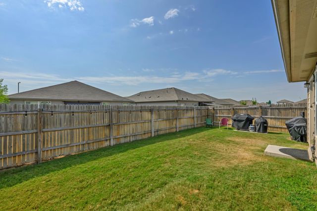 5721 Brampton LN, Austin, TX 78724