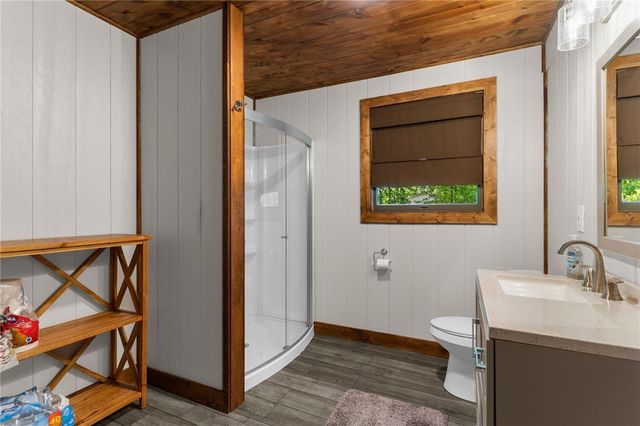 7832 Chase Dr, Jamestown, PA 16134