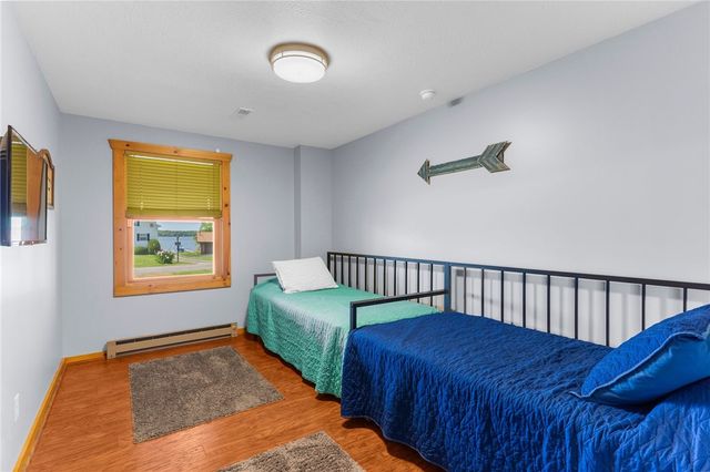 7832 Chase Dr, Jamestown, PA 16134