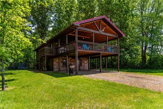 7832 Chase Dr, Jamestown, PA 16134