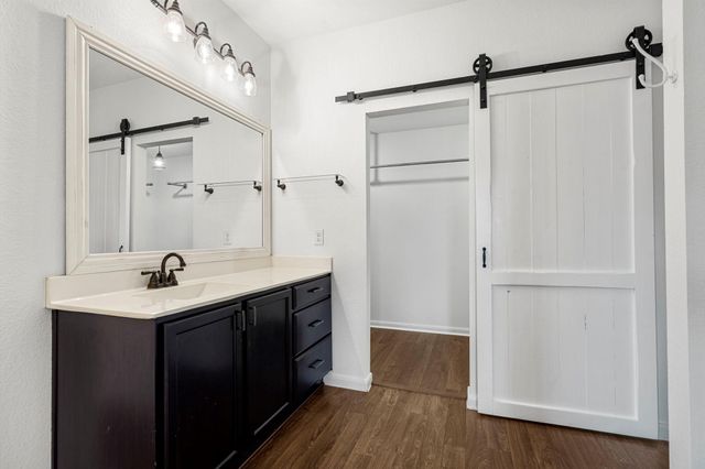 185 Rafe CT, Kyle, TX 78640