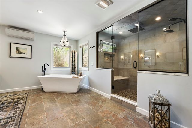 190 Canterbury, North Strabane, PA 15317