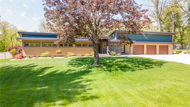 190 Canterbury, North Strabane, PA 15317