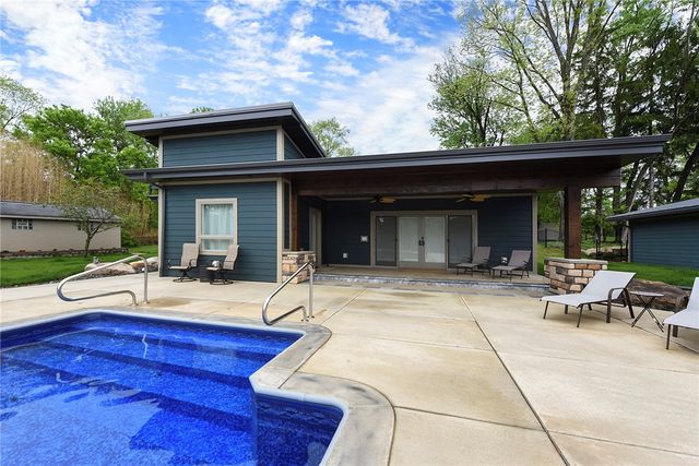 190 Canterbury, North Strabane, PA 15317