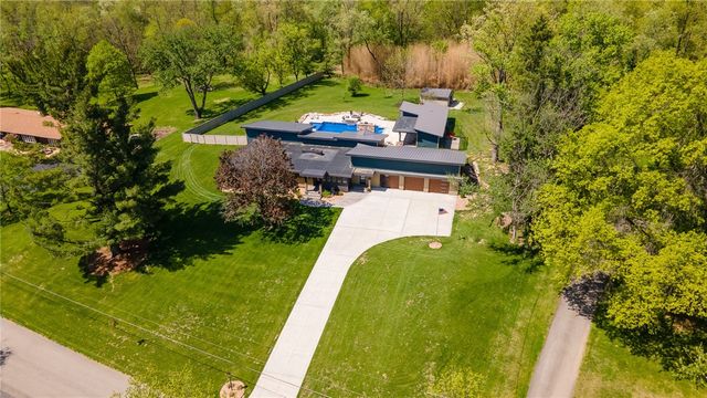 190 Canterbury, North Strabane, PA 15317