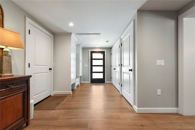 190 Canterbury, North Strabane, PA 15317