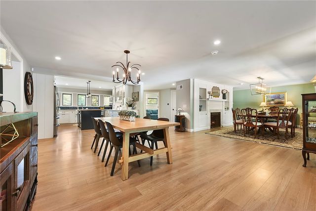 190 Canterbury, North Strabane, PA 15317