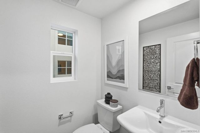 1001 32nd St 3, San Diego, CA 92102