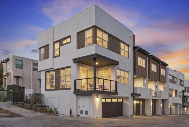 1001 32nd St 3, San Diego, CA 92102