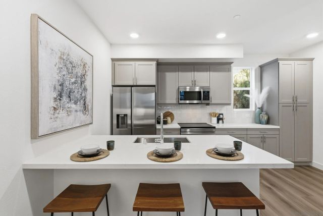 1001 32nd St 3, San Diego, CA 92102