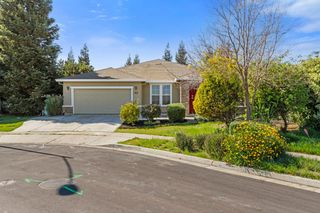 357 Wolfpack Ct, Patterson, CA 95363