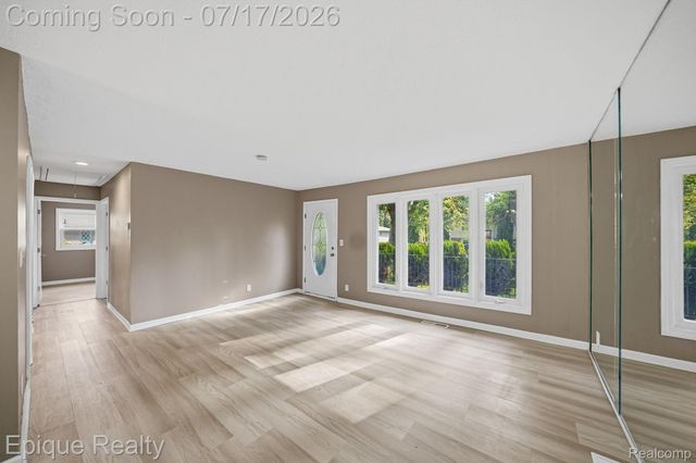 216 Aveline Street, Ypsilanti, MI 48197