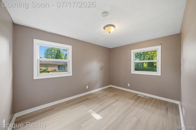 216 Aveline Street, Ypsilanti, MI 48197