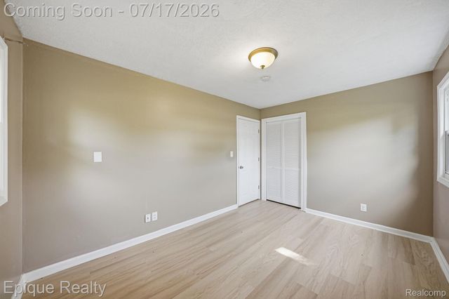 216 Aveline Street, Ypsilanti, MI 48197