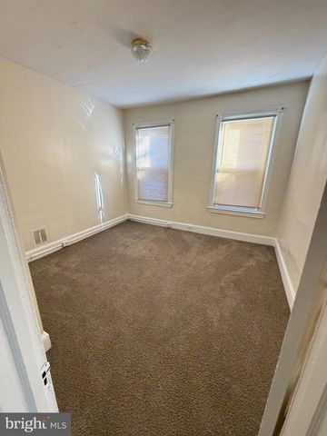 5515 3RD STREET N, Philadelphia, PA 19120