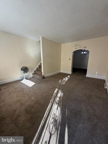 5515 3RD STREET N, Philadelphia, PA 19120