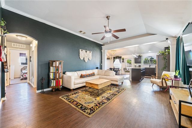 7442 Russ, Corpus Christi, TX 78414
