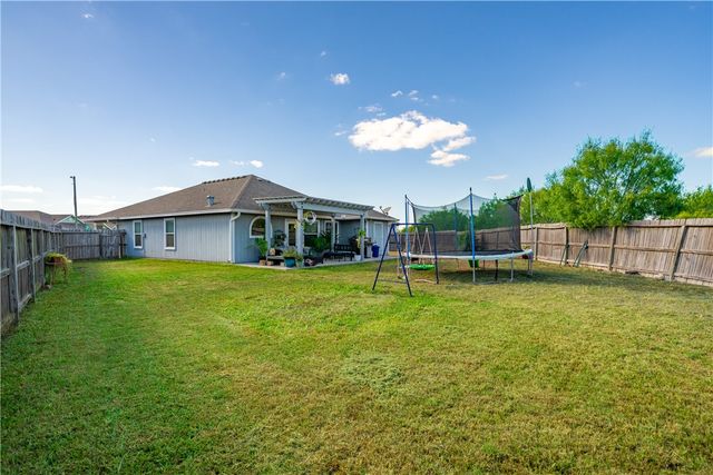 7442 Russ, Corpus Christi, TX 78414