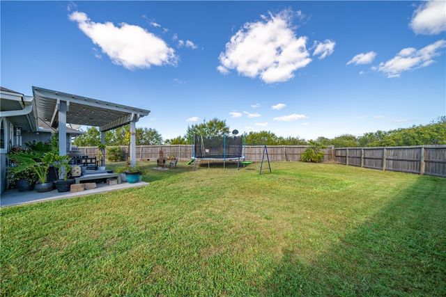 7442 Russ, Corpus Christi, TX 78414