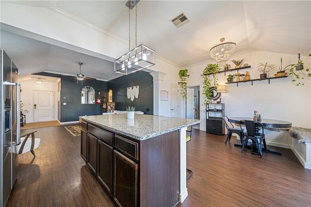 7442 Russ, Corpus Christi, TX 78414