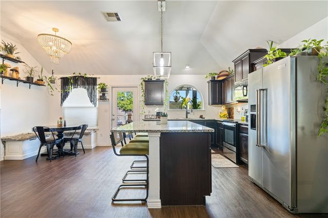 7442 Russ, Corpus Christi, TX 78414