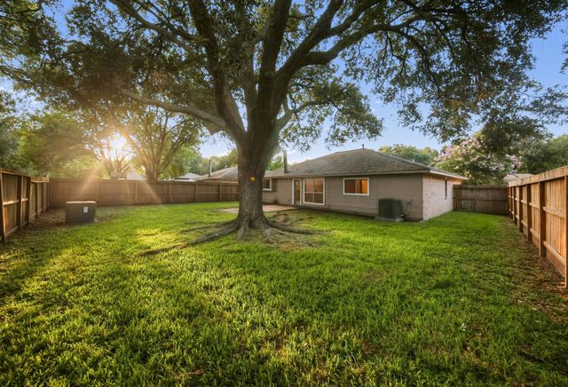 2514 Portland Drive, Richmond, TX 77406