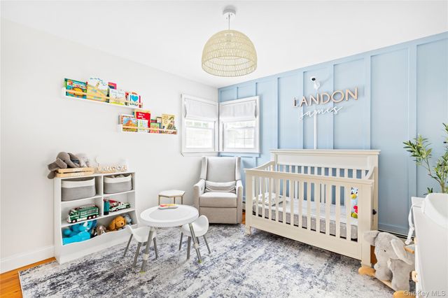 14 Bayside Avenue, Medford, NY 11763