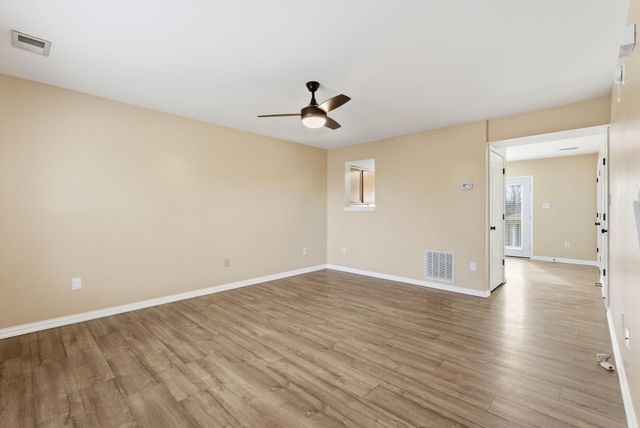 405-407 Maryrose Drive, Nicholasville, KY 40356