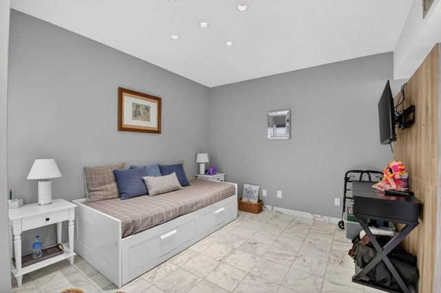 7369 Orangewood Lane 307, Boca Raton, FL 33433