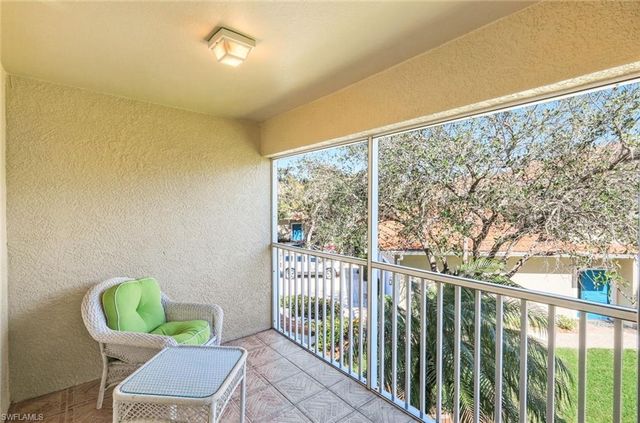 6360 Lexington CT 201, Naples, FL 34110