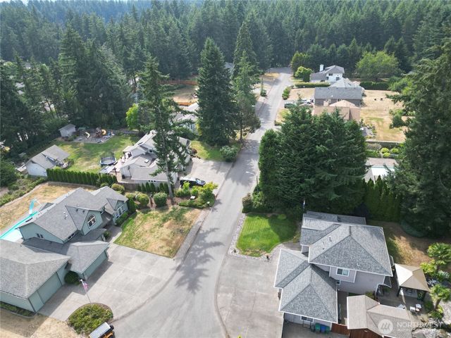 2430 SE Celebrity Court, Port Orchard, WA 98367