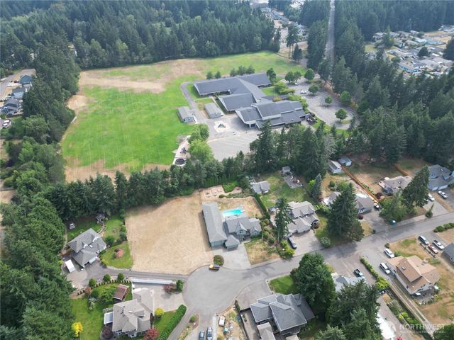 2430 SE Celebrity Court, Port Orchard, WA 98367