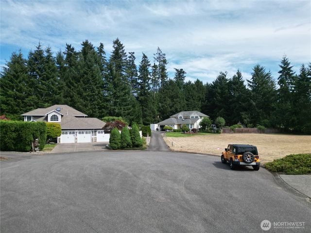 2430 SE Celebrity Court, Port Orchard, WA 98367