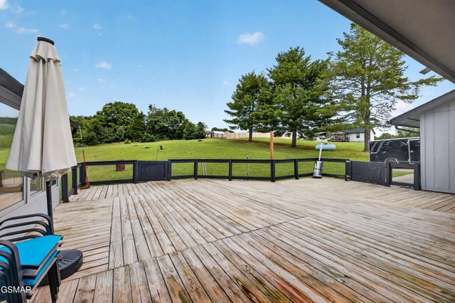 383 Cate Byrd Road, Kodak, TN 37764
