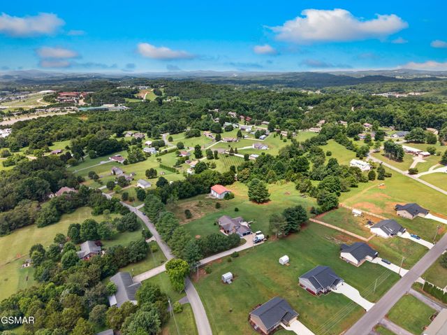 383 Cate Byrd Road, Kodak, TN 37764