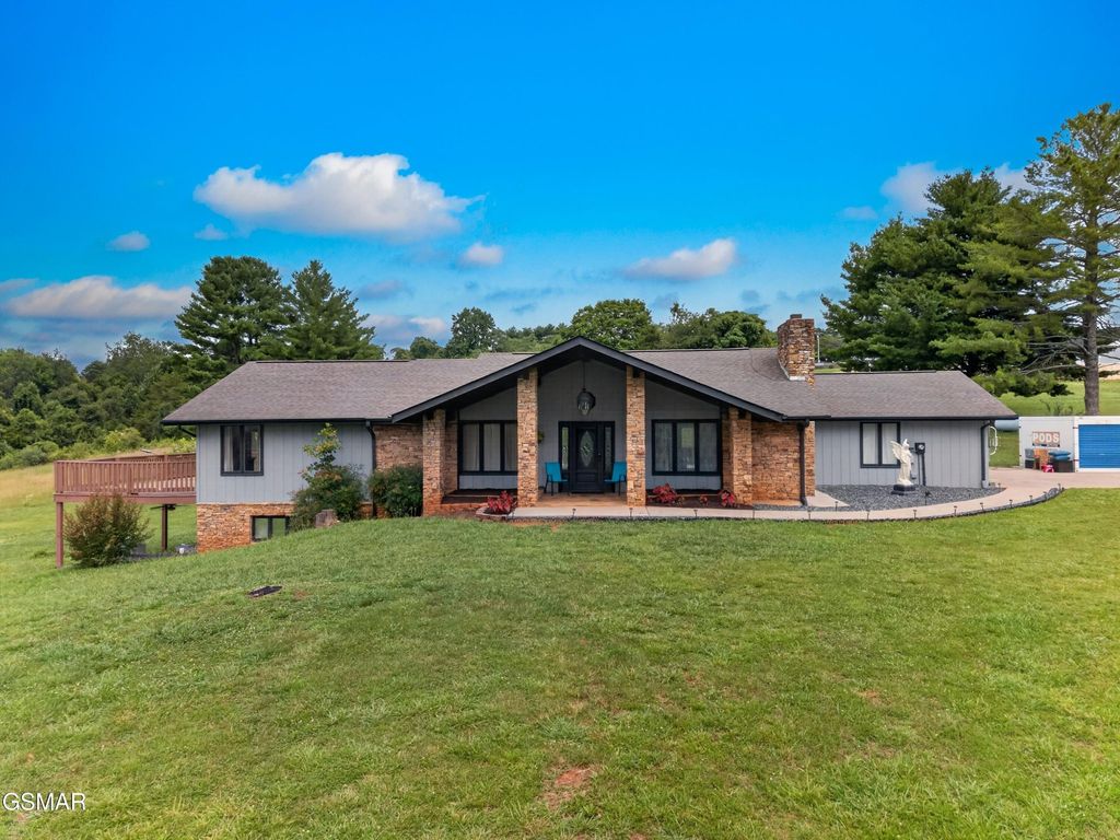 383 Cate Byrd Road, Kodak, TN 37764
