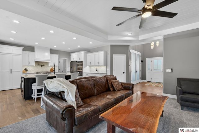 11503 S 115th Street, Papillion, NE 68046