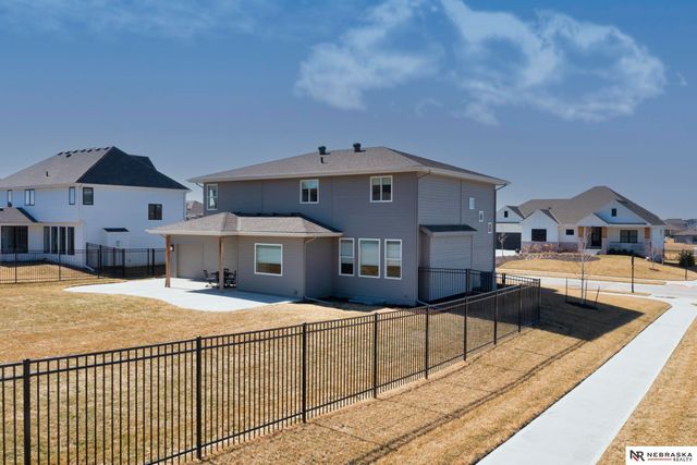 11503 S 115th Street, Papillion, NE 68046