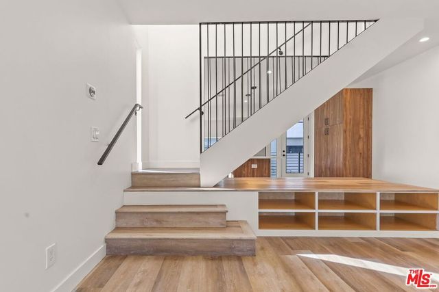 803 N Harvard Boulevard B, Los Angeles, CA 90029