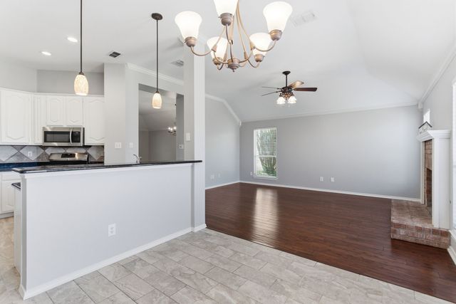 1343 Edmonton Drive, Lewisville, TX 75077