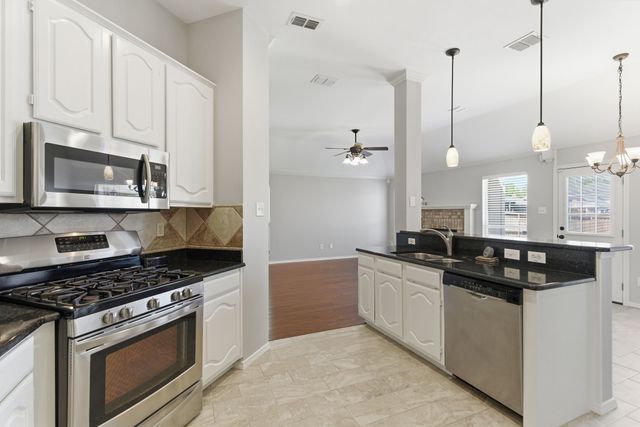 1343 Edmonton Drive, Lewisville, TX 75077