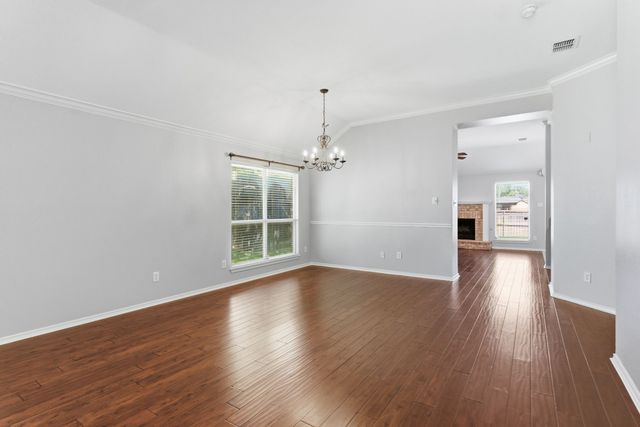 1343 Edmonton Drive, Lewisville, TX 75077